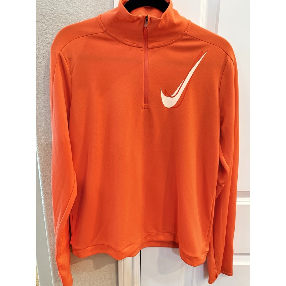 Nike Women's M, 1/4 zip Lightweight, Pullover, running‎ w Thumb Hole